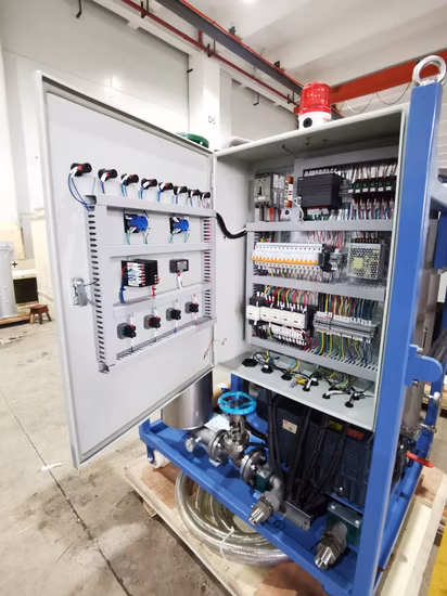 Purificatore di olio per turbine emulsionato con trasformatore isolante ad alto vuoto a doppio stadio per lubrificante e olio idraulico